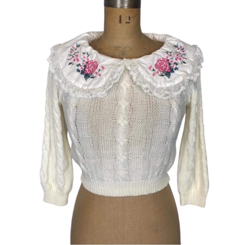 Sugar Thrillz (Doll’s Kill) Rose Picking Peter Pan Embroidered Collar Sweater